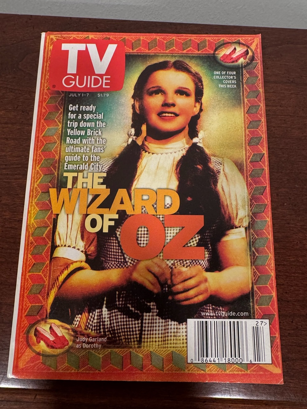 Vintage 2000 Collector's Edition TV Guide Featuring The Wizard of Oz Dorothy